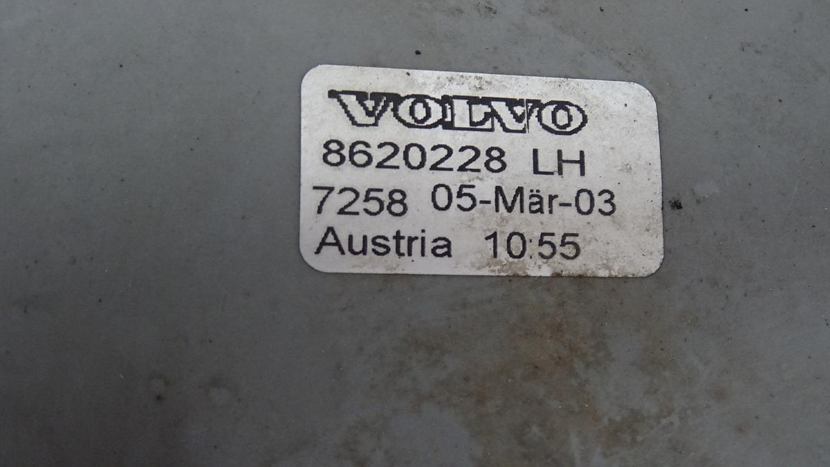 Volvo V70 Bj2003 Nebelscheinwerfer Nebelleuchte links 8620228 bis 2004