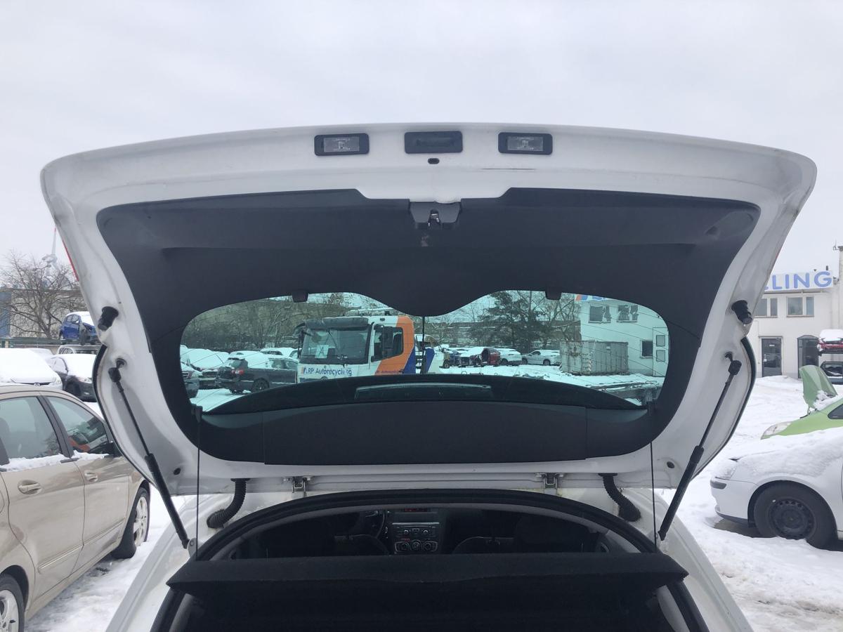 Citroen C4 II Typ N Heckklappe mit Heckscheibe im RohbauKofferklappe EWP weiss