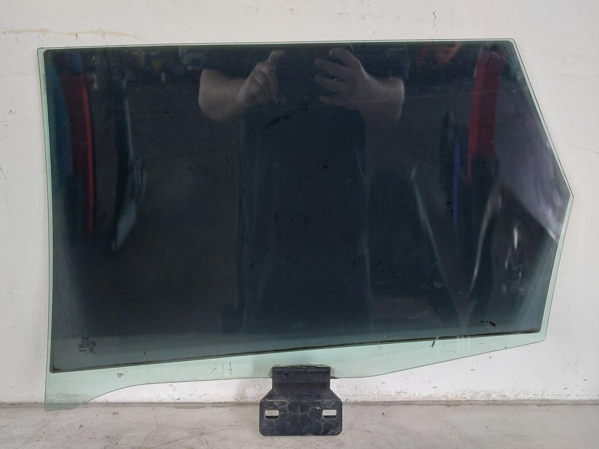 Audi A4 8E 8EC B7 Avant T&uuml;rscheibe hinten rechts Seitenscheibe Colorglasscheibe