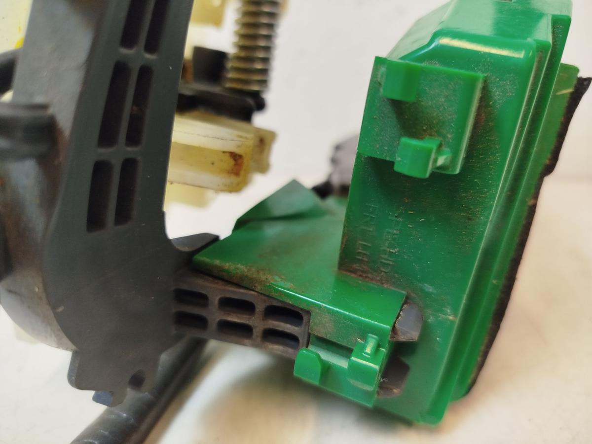 Hyundai i30 PD Mild Hybrid T&uuml;rschloss vorn links Fahrert&uuml;r ZV OEM