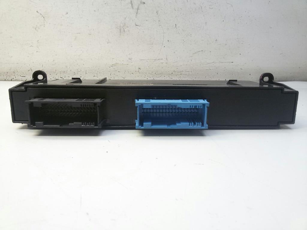 BMW E91 original Junctionbox 10681810 LEAR BJ2008