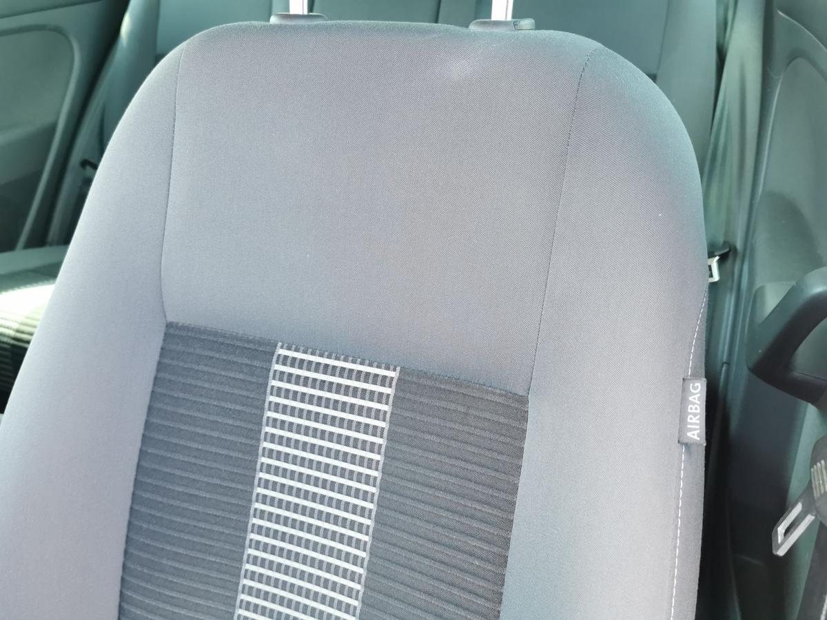 VW Golf Plus 5M Sitz Fahrersitz Autositz vorn links Stoff TEXT BILDER