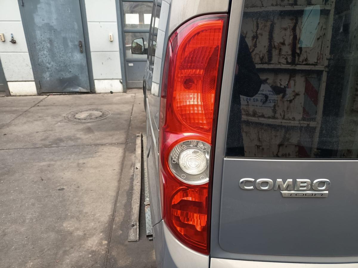 Opel Combo D original R&uuml;ckleuchte links Baujahr 2012