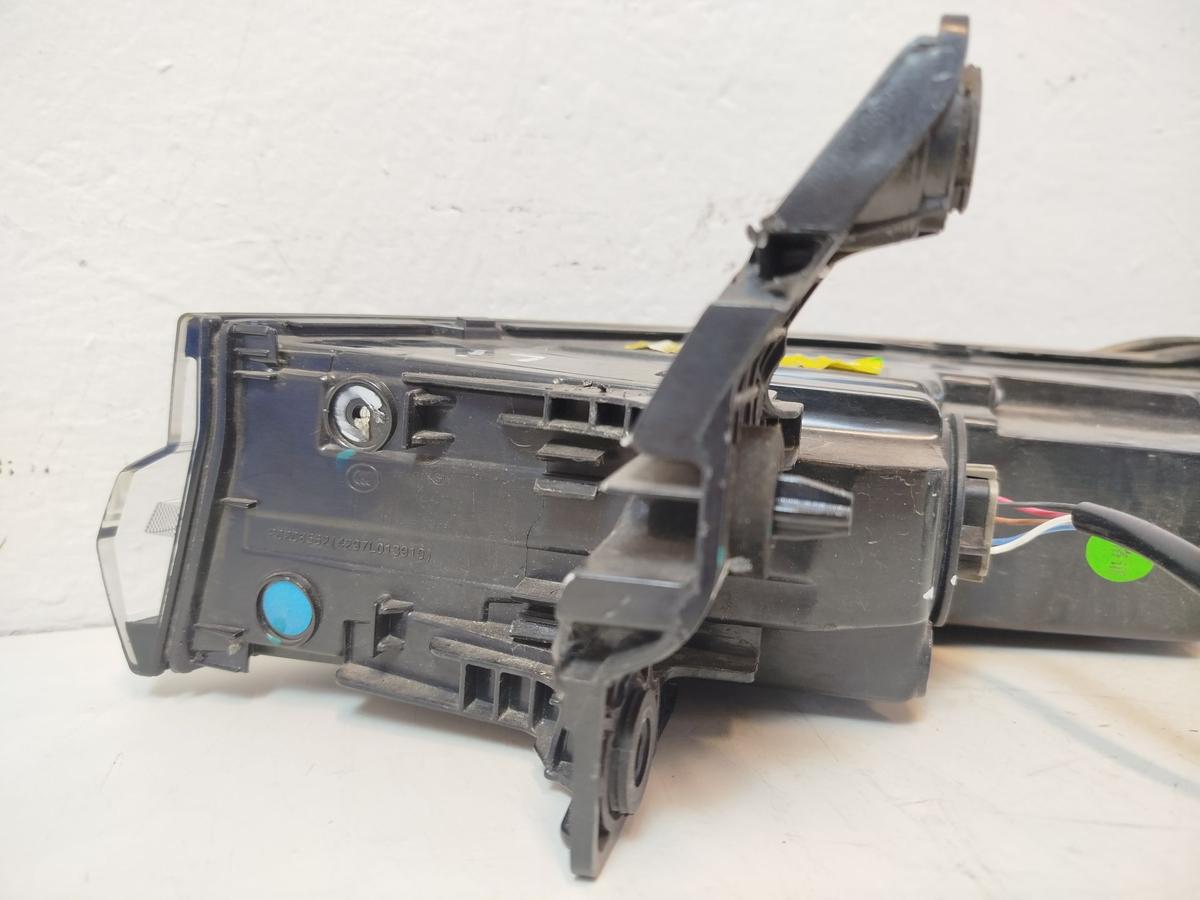 NIO ET7 Elektro R&uuml;ckleuchte links R&uuml;cklicht Au&szlig;enecke LED Heckleuchte