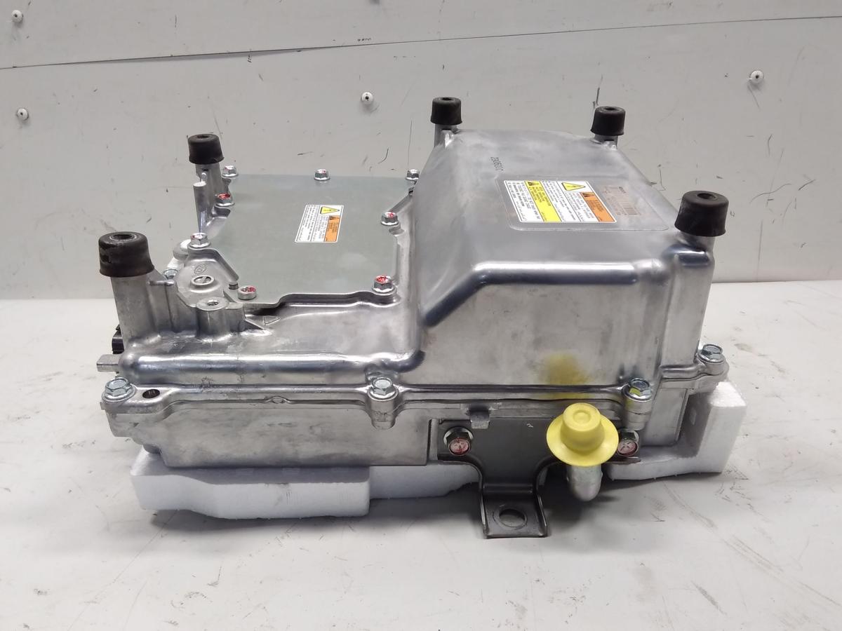 Mitsubishi Eclipse Cross original Steuergerät Elektromotor hinten Wechselrichter