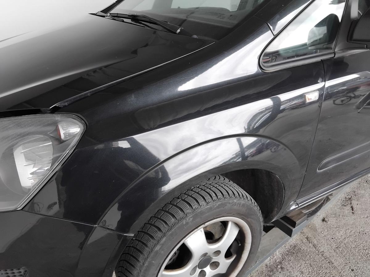 Opel Zafira B original Kotflügel vorn links graphitschwarzmetallic Z22C BJ2014