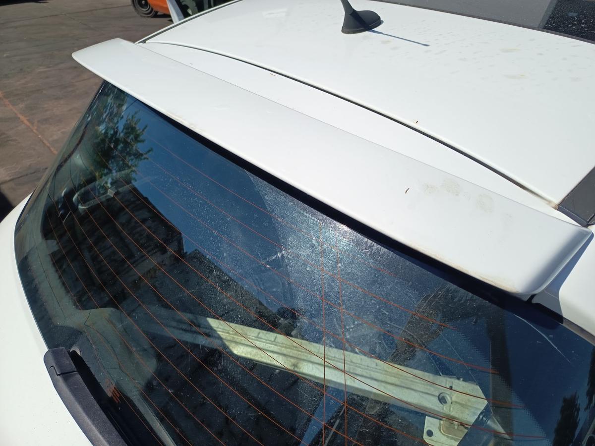 Peugeot 308 original Heckklappe mit Scheibe Rost EWP Schneewei&szlig; Bj 2011