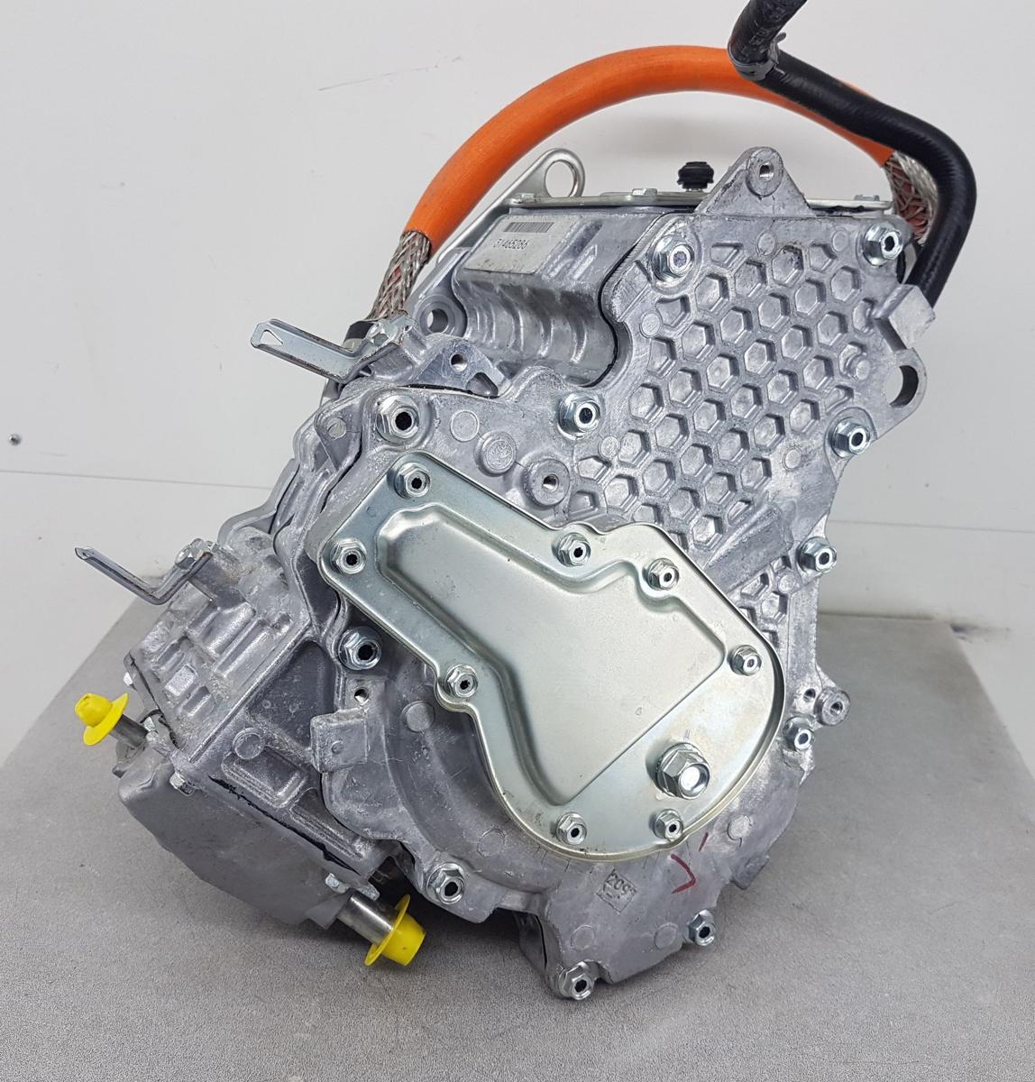 Mitsubishi Eclipse Cross Lichtmaschine Generator Bj2023 Plug-in-Hybrid 2,4 72kw