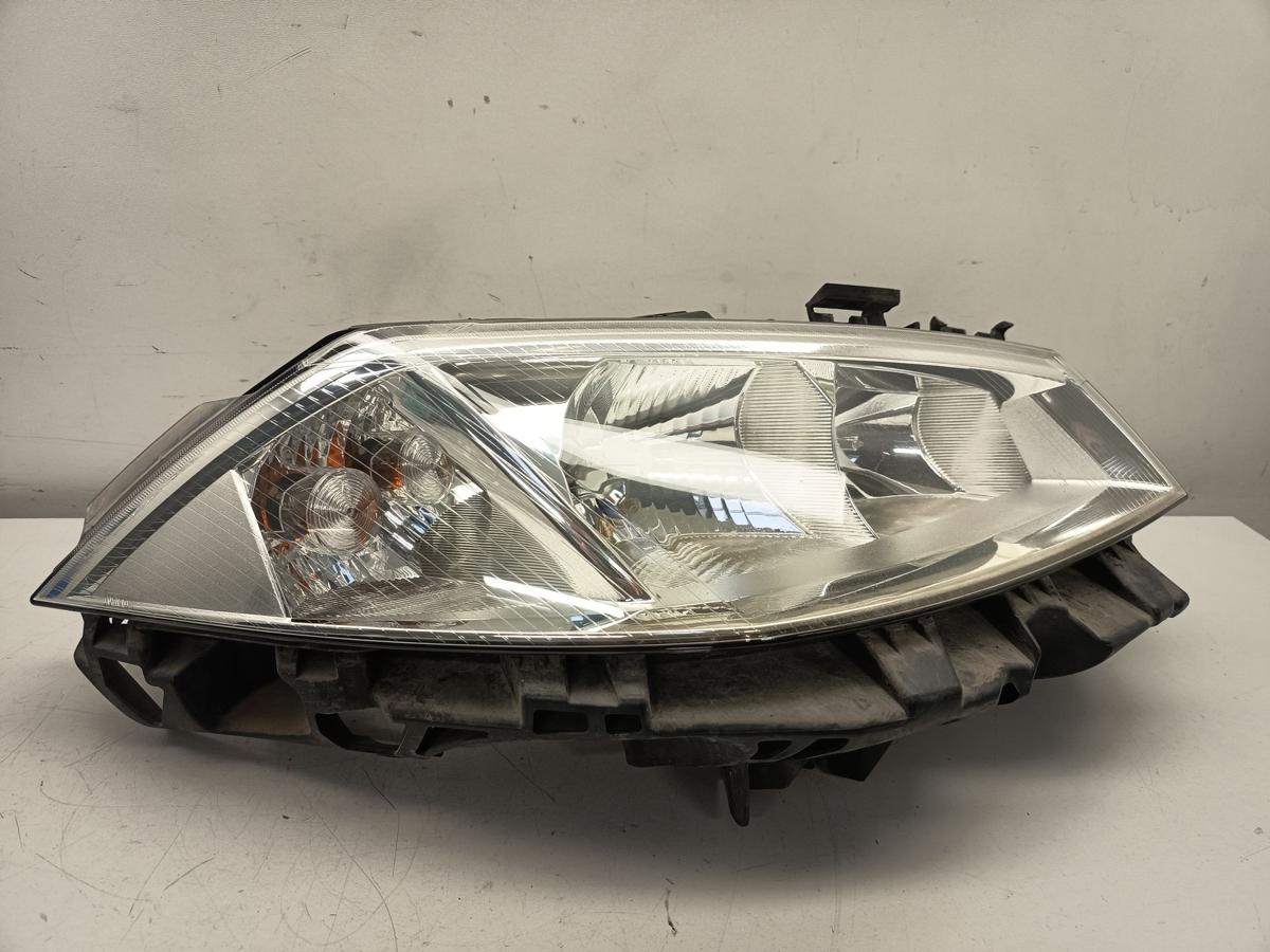 Renault Megane II original Scheinwerfer rechts Halogen vor Facelift Bj 2004