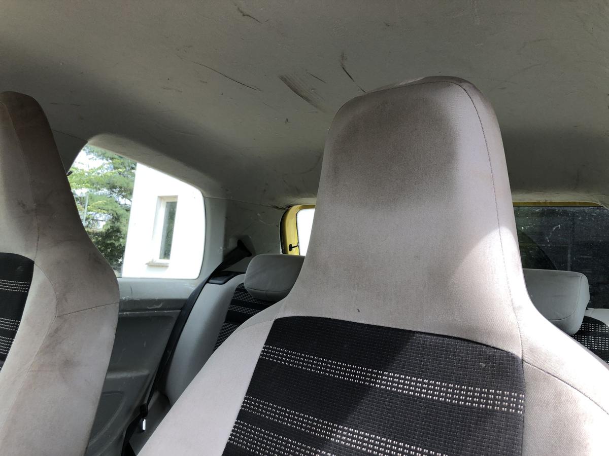 Seat Mii Typ AA Sitz vorn links Fahrersitz Stoff ohne Heizung 3 t&uuml;rer