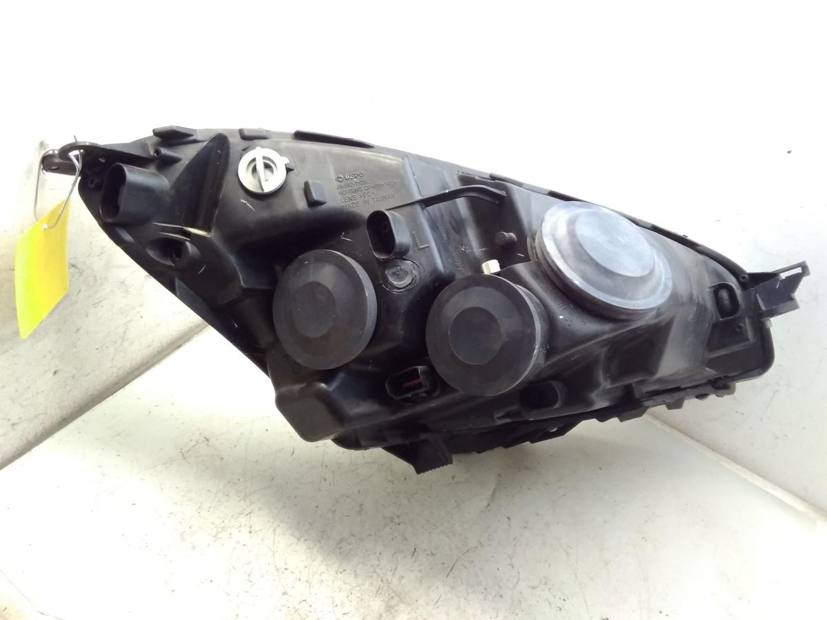 Citroen C4 Grand Picasso 1 Scheinwerfer links Halogen mit LWR Bj.2006