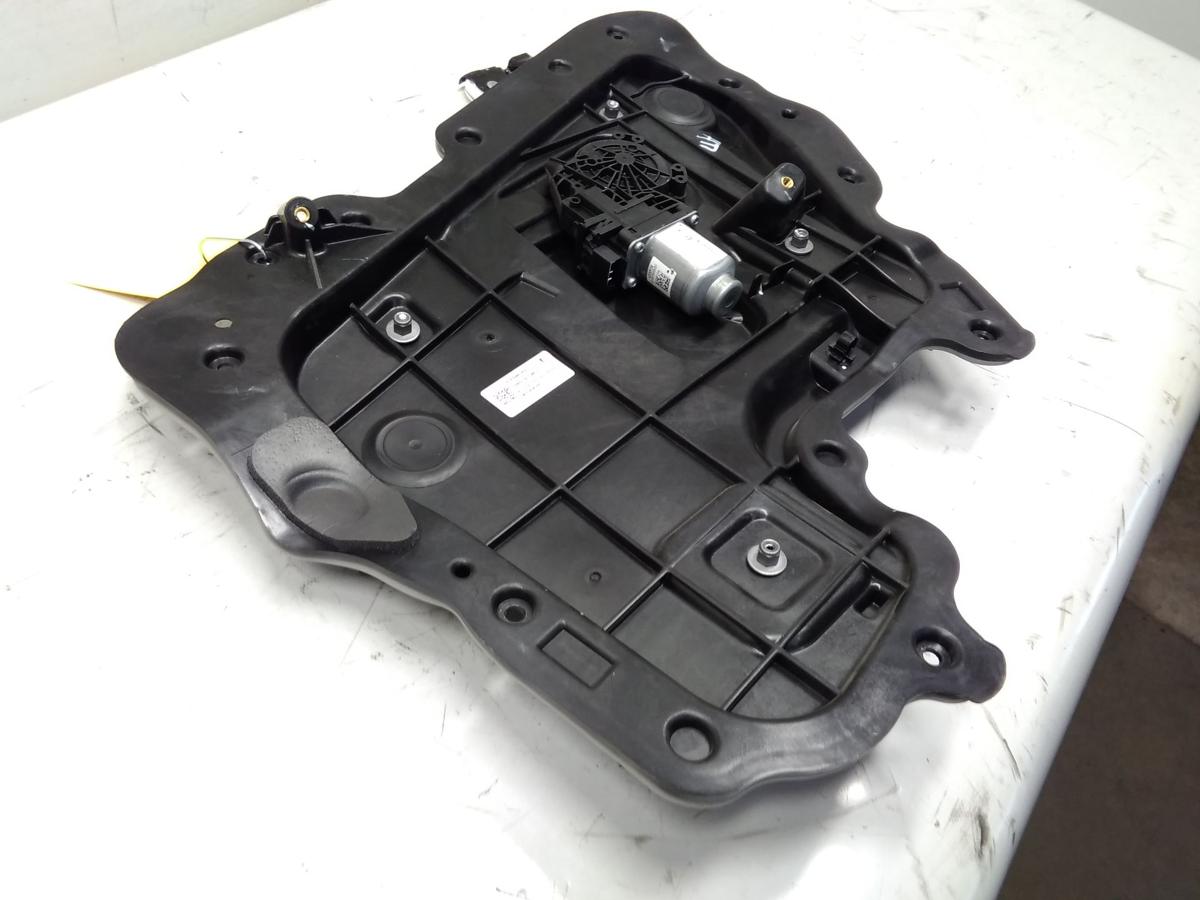 Tesla Model 3 original Fensterheber hinten rechts elektrisch 1616445-99-A BJ2019