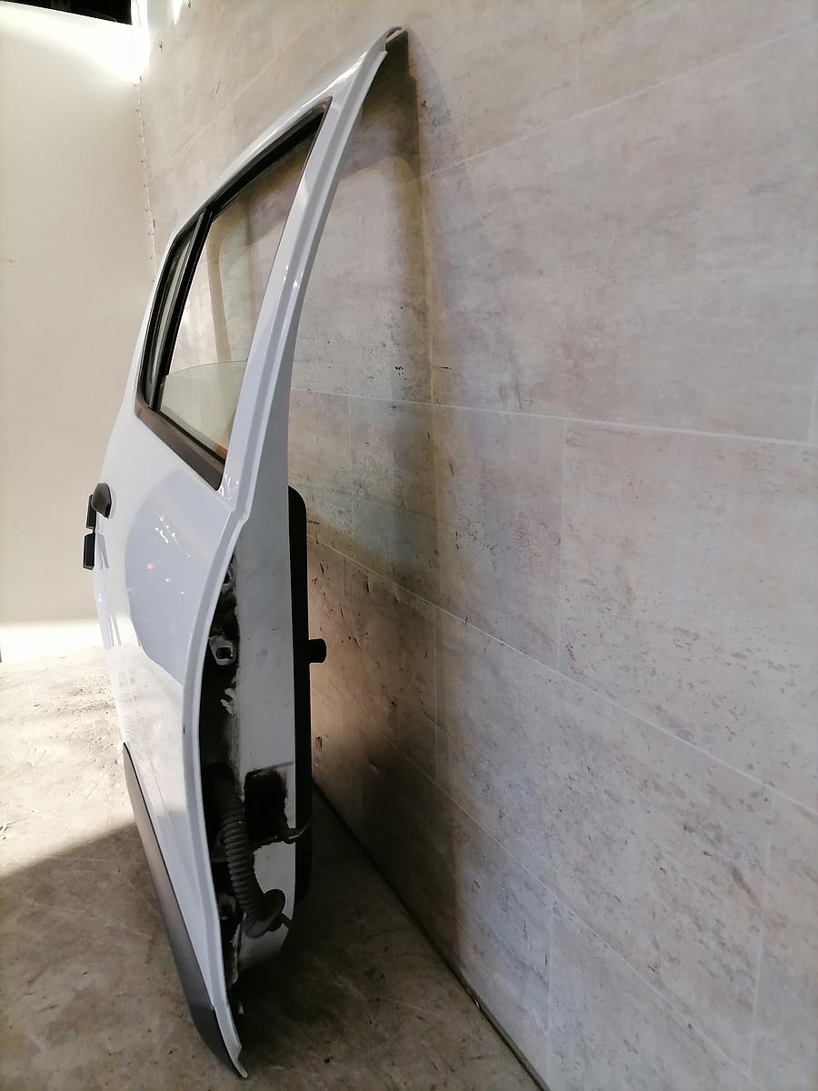 Dacia Sandero Tür hinten rechts weiß BJ08-12