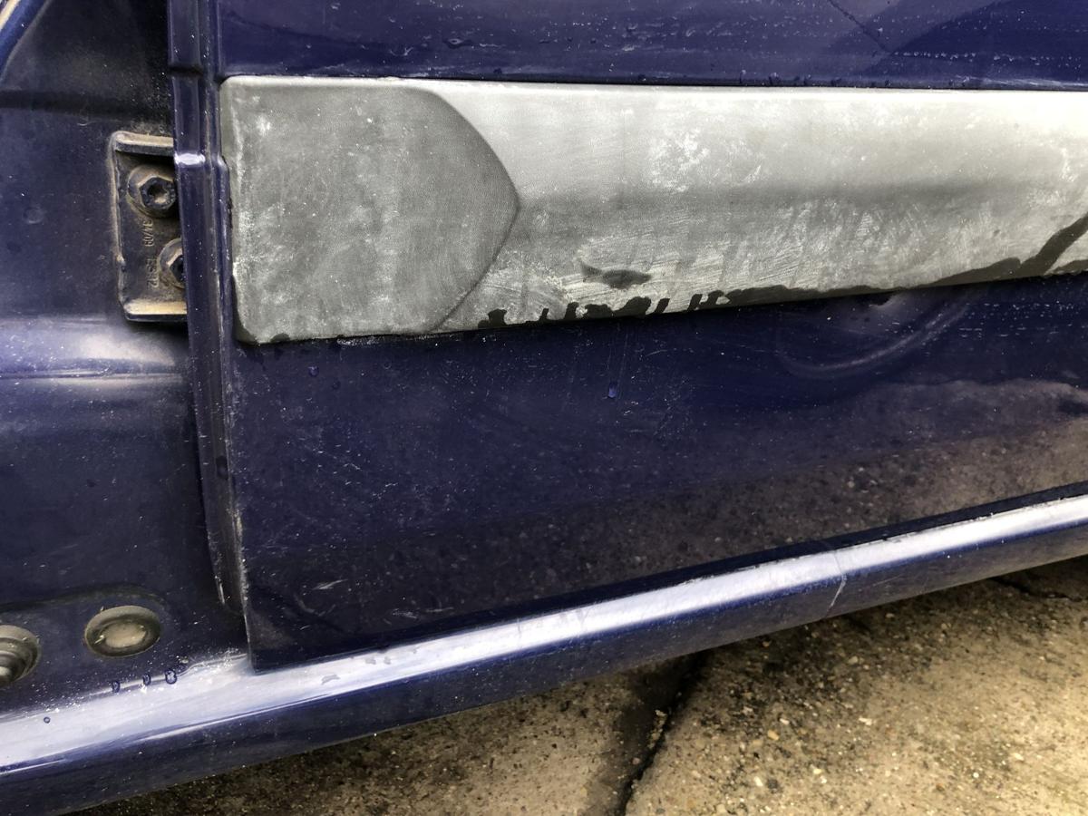 Dacia Logan MCV Tür hinten links Kombi Fondür kleine Dellen OV61H Blue Marine