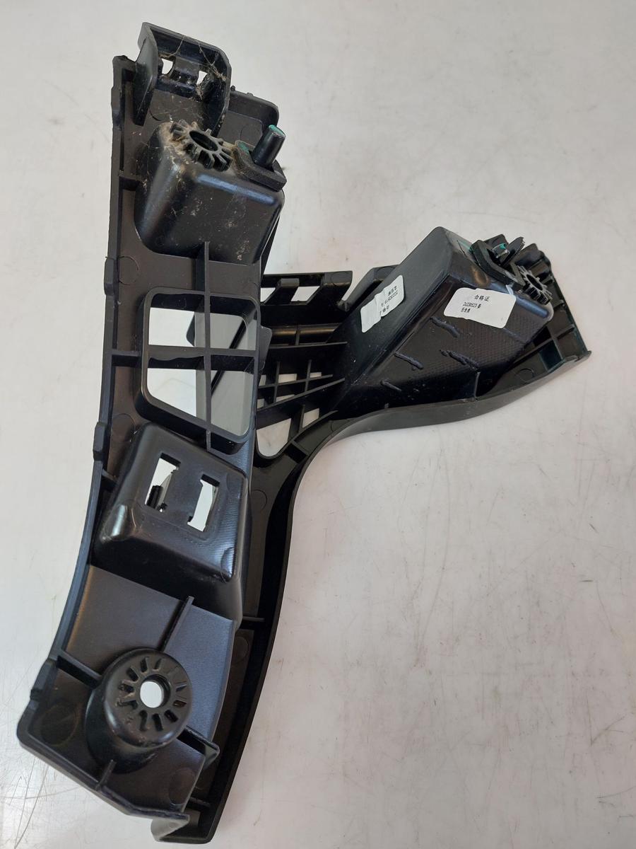 Smart #1 HX11 Pulse Halter Einschub Sto&szlig;f&auml;nger hinten links au&szlig;en OEM