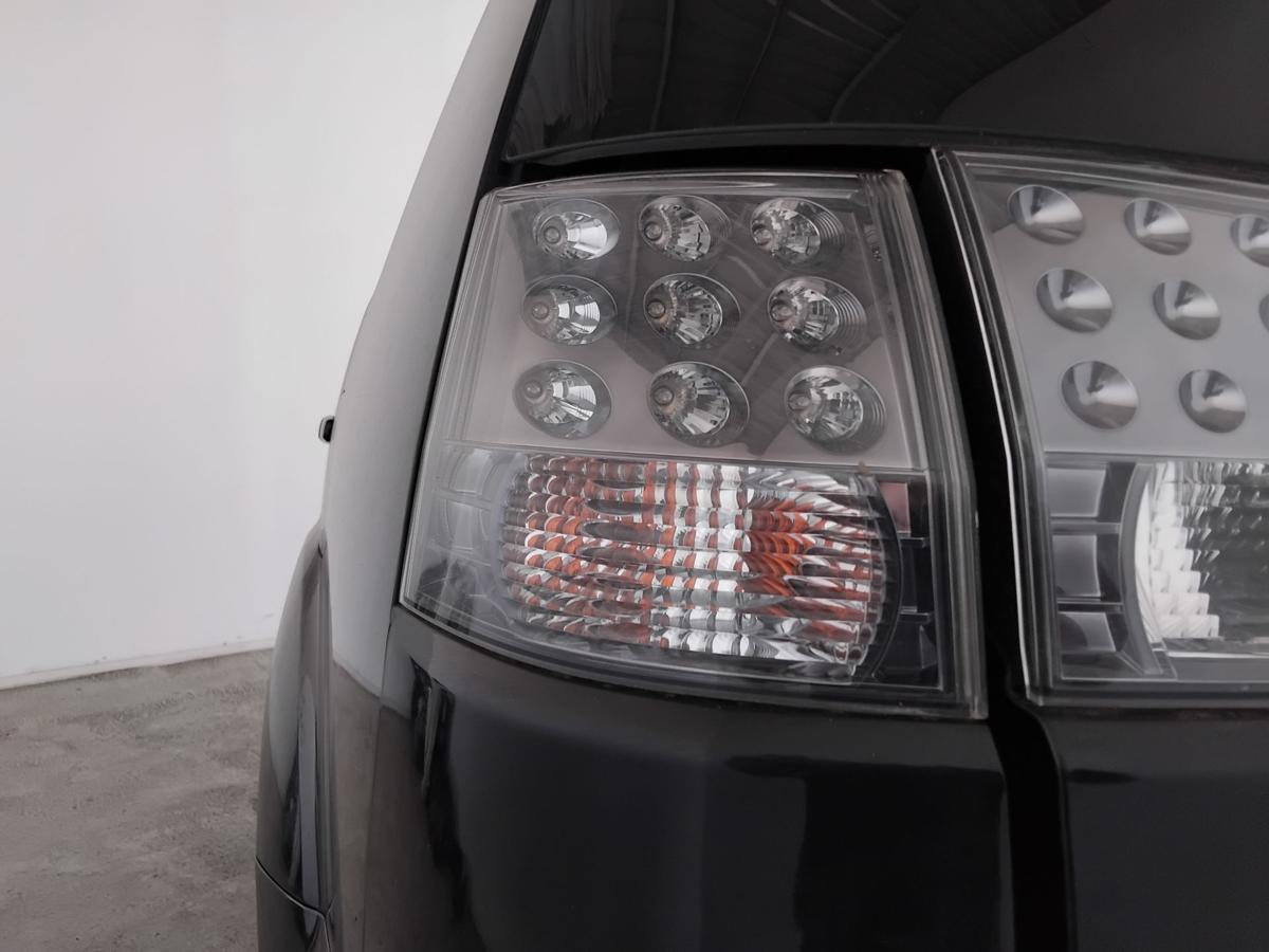 Mitsubishi Outlander 2 CW orig R&uuml;ckleuchte Heckleuchte links au&szlig;en BJ2010 LED