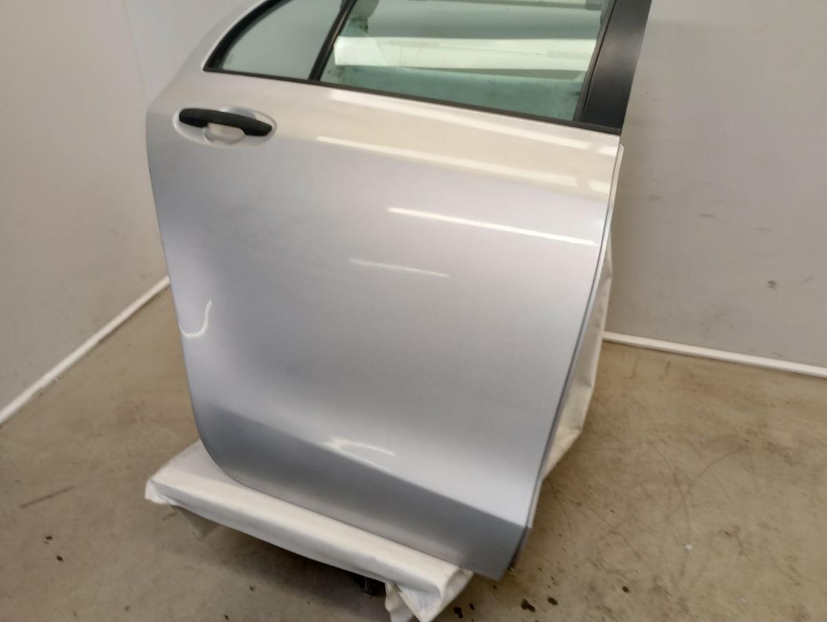 Toyota Yaris XP9 orig Tür hinten rechts 1E7 Silber Bj 2006