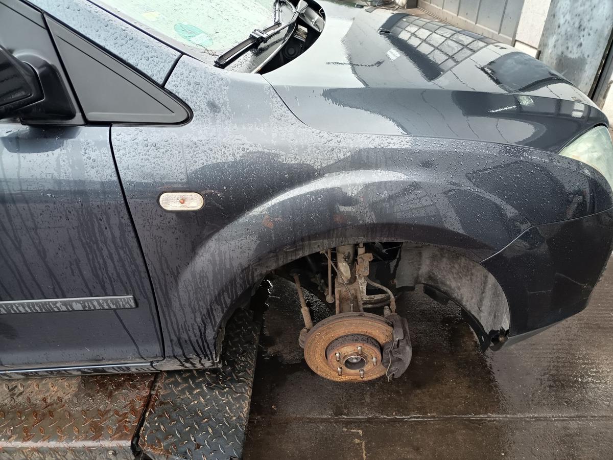 Ford Focus II DA3 original Kotfl&uuml;gel rechts Royal Grau Baujahr 2005