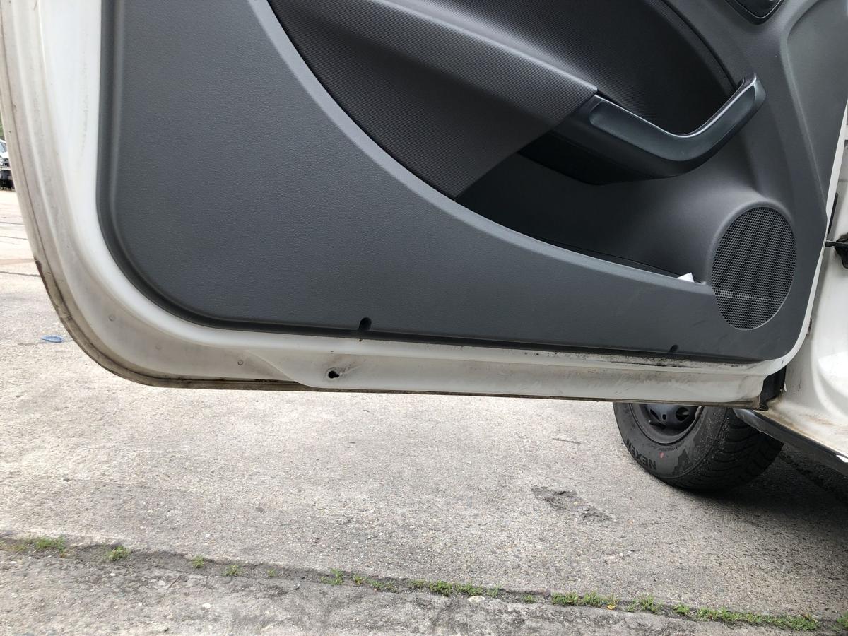 Seat Ibiza 6J T&uuml;r vorn links Fahrert&uuml;r im Rohbau nur 3 t&uuml;rer LB9A Candywei&szlig;