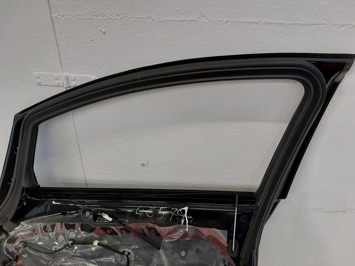 Opel Astra J Caravan Tür vorn rechts Beifahrertür GAR Karbonschwarz