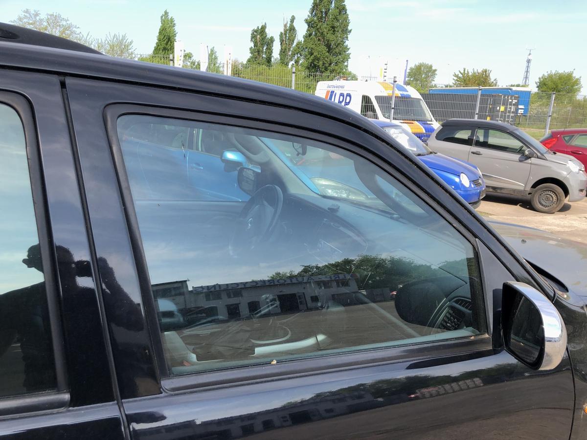 Mazda Tribute EP ab 2004 Tür vorn rechts Beifahrertür im Rohbau schwarz