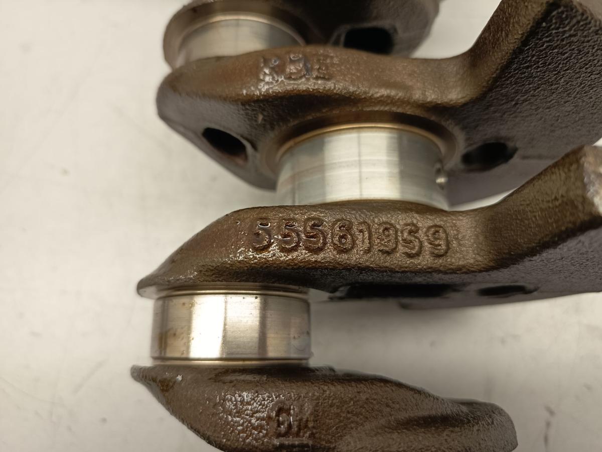 Opel Corsa D original Kurbelwelle 1.2l 63kW Benzin A12XER Baujahr 2010