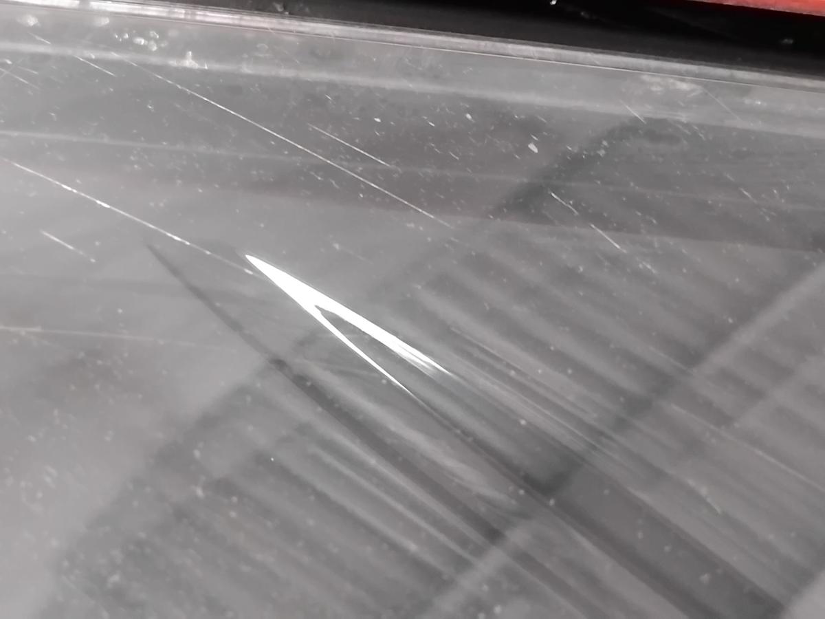 Dacia Sandero 1 orig.Scheinwerfer rechts f&uuml;r Bowdenzug LWR BJ2010 schwarz