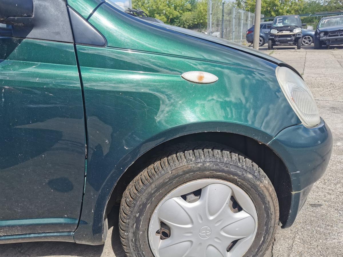Toyota Yaris P1 Kotflügel Fender Seitenwand vorn rechts 6R4 Dark Green