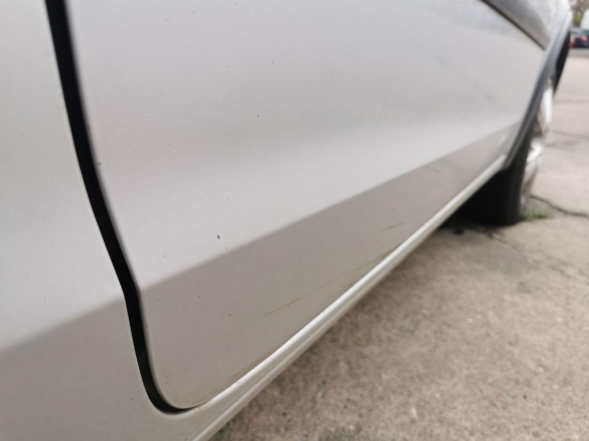 Opel Corsa C Beifahrert&uuml;r T&uuml;r Autot&uuml;r Rohbaut&uuml;r vorn rechts 3trg Z157 Starsilber