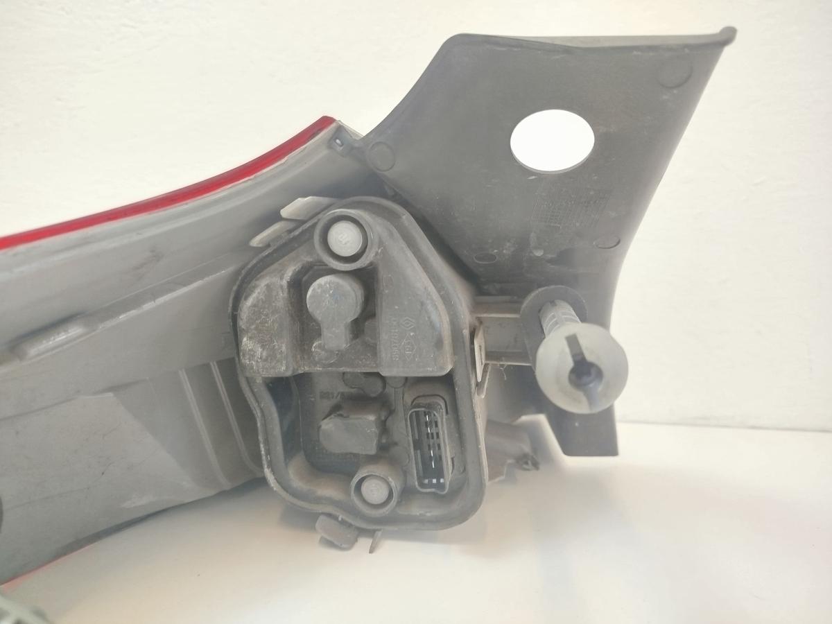 Renault Megane III 3 R&uuml;ckleuchte au&szlig;en rechts R&uuml;cklicht Heckleuchte 5 t&uuml;r Valeo