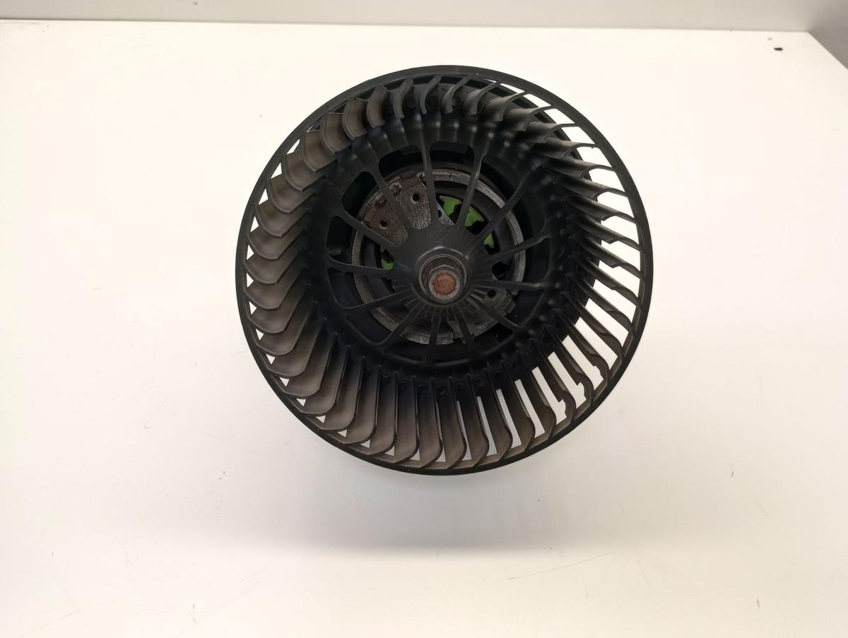 Ford Focus DA3/DB3 Bj 2010 Heizung/Gebläsemotor 3M5H18456EC
