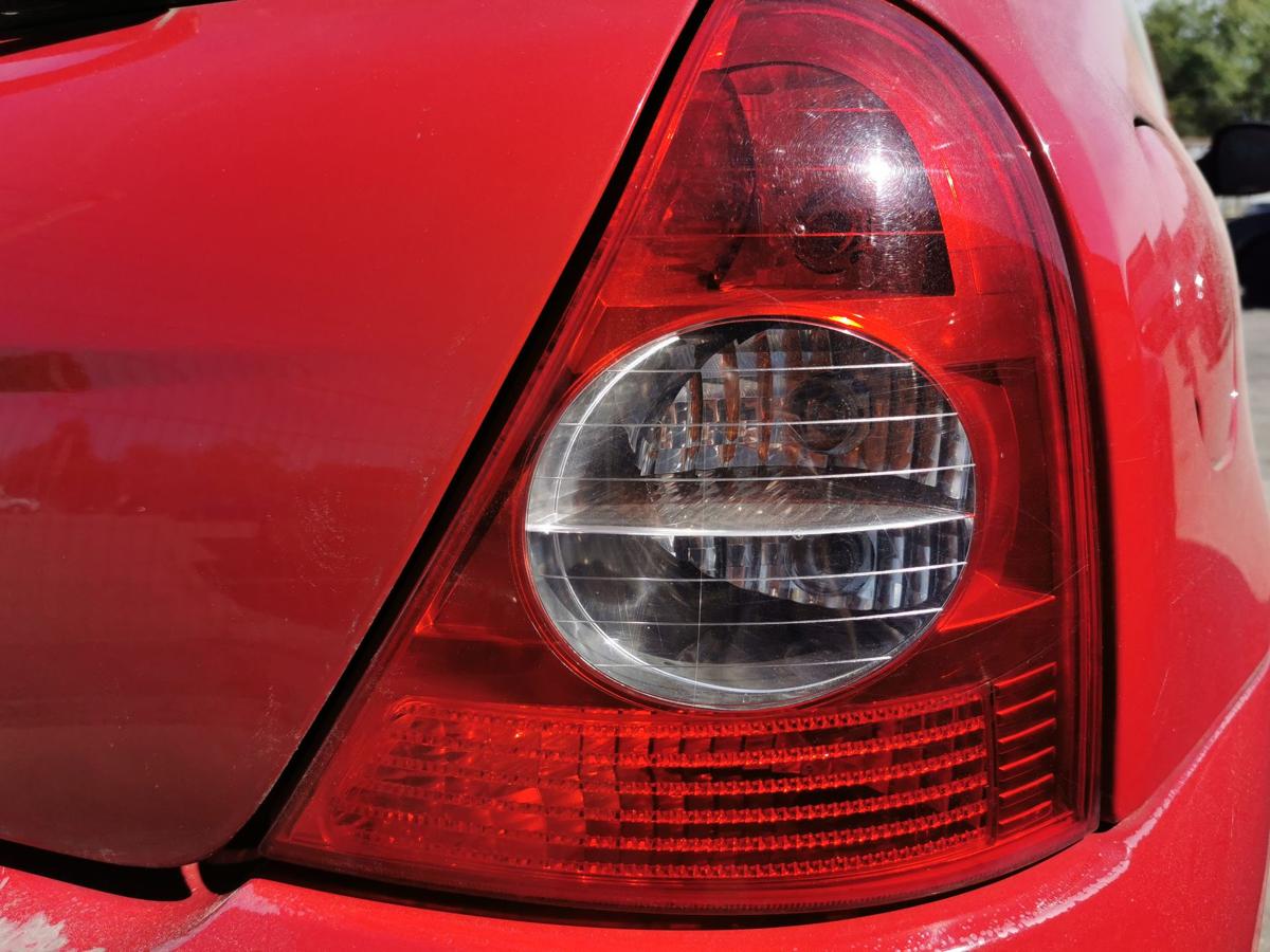 Renault Clio 2 Campus Rückleuchte Schlussleuchte Rücklicht Lampe hinten rechts