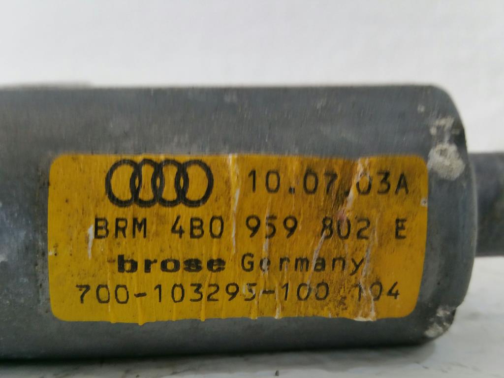 Audi A6 4B Limo Bj.03 orig. Fensterhebermotor vorn rechts 4B0959802E