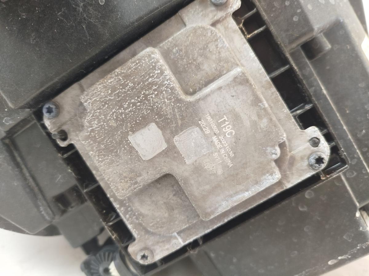 Omoda 5 Scheinwerfer vorn rechts Hauptscheinwerfer LED Text beachten OEM