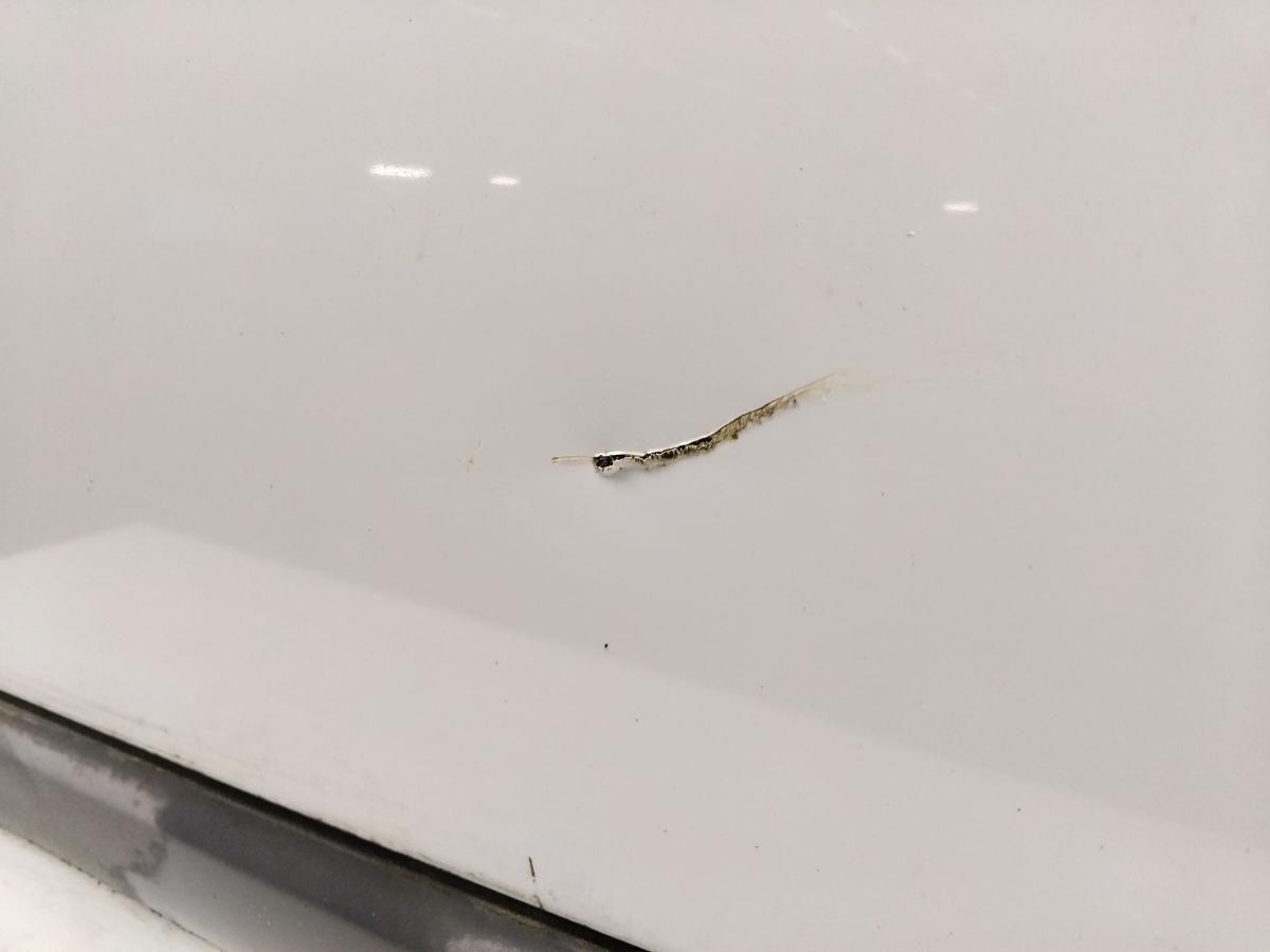 Mercedes Benz Vito 639 T&uuml;r vorn links Fahrert&uuml;r arktikwei&szlig; 9147 Bj.2004