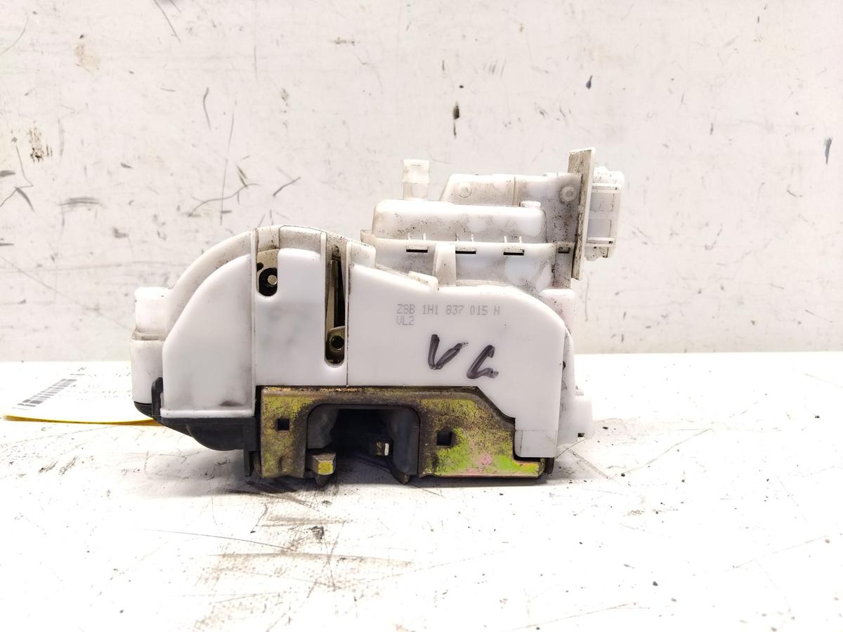 VW Golf 3 Cabrio original T&uuml;rschlo&szlig; vorn links mit Zentralverriegelung Bj.2000