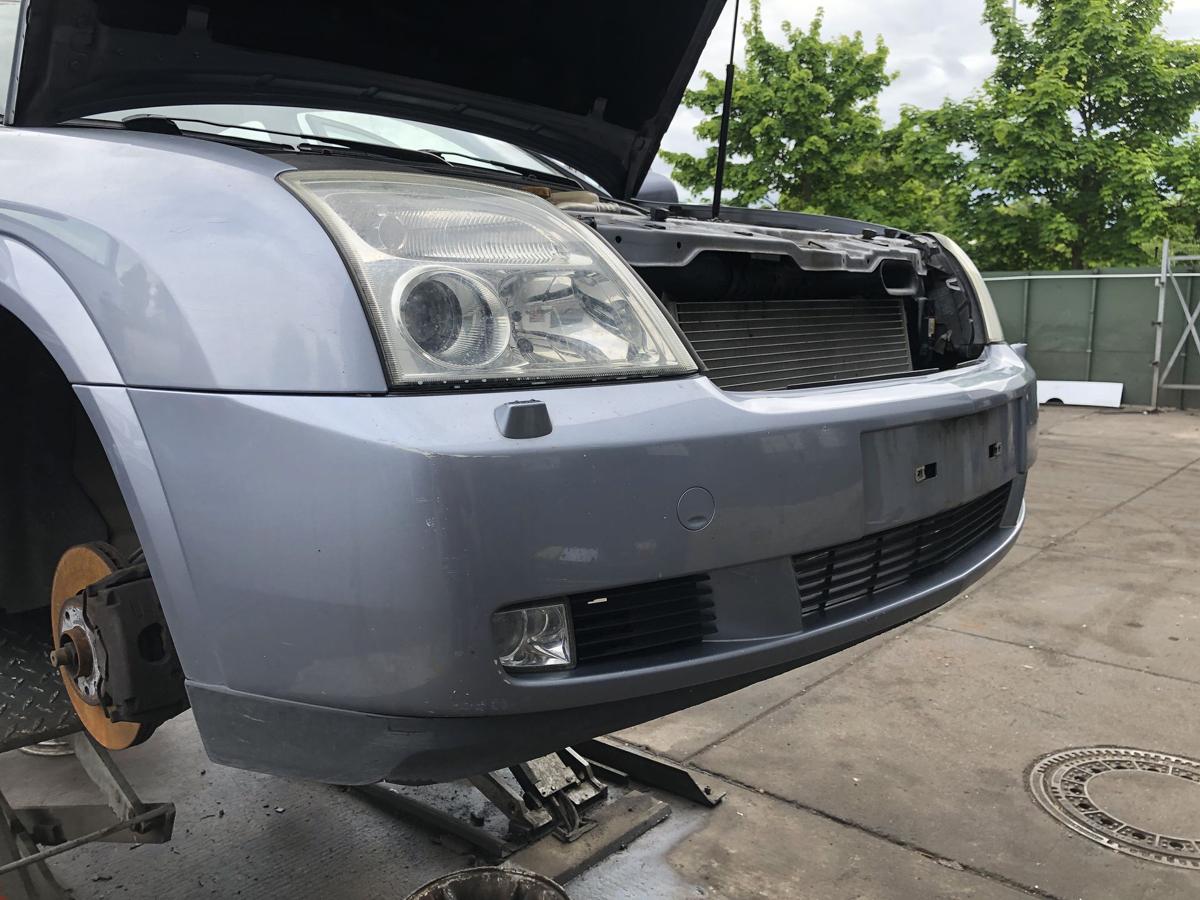 Opel Vectra C original Stoßstange Fänger vorn/Front Z163 Lichtsilber Bj 2004