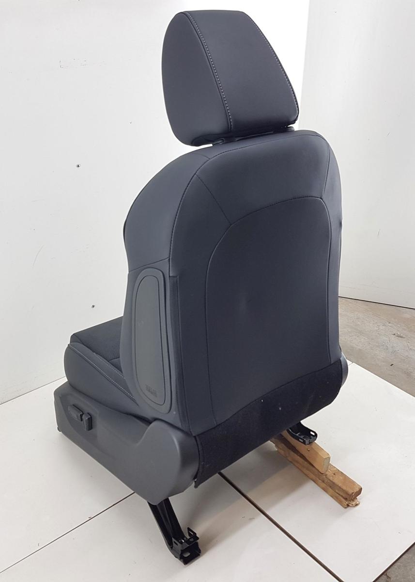 Mitsubishi Eclipse Cross Sitz vorn links Bj23 Teilleder dunkelgrau Sitzheizung
