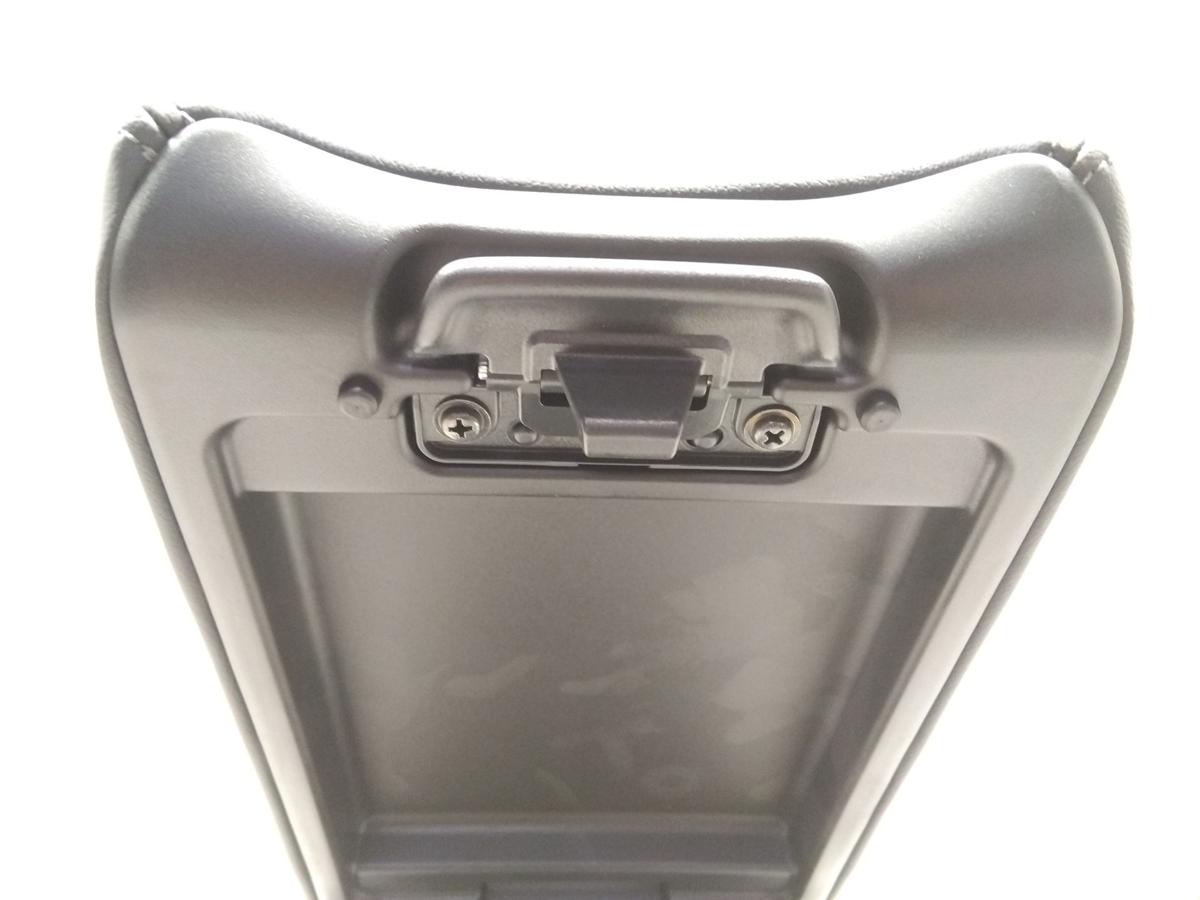 Mitsubishi Eclipse Cross original Armlehne Mittelarmlehne Mittelkonsole