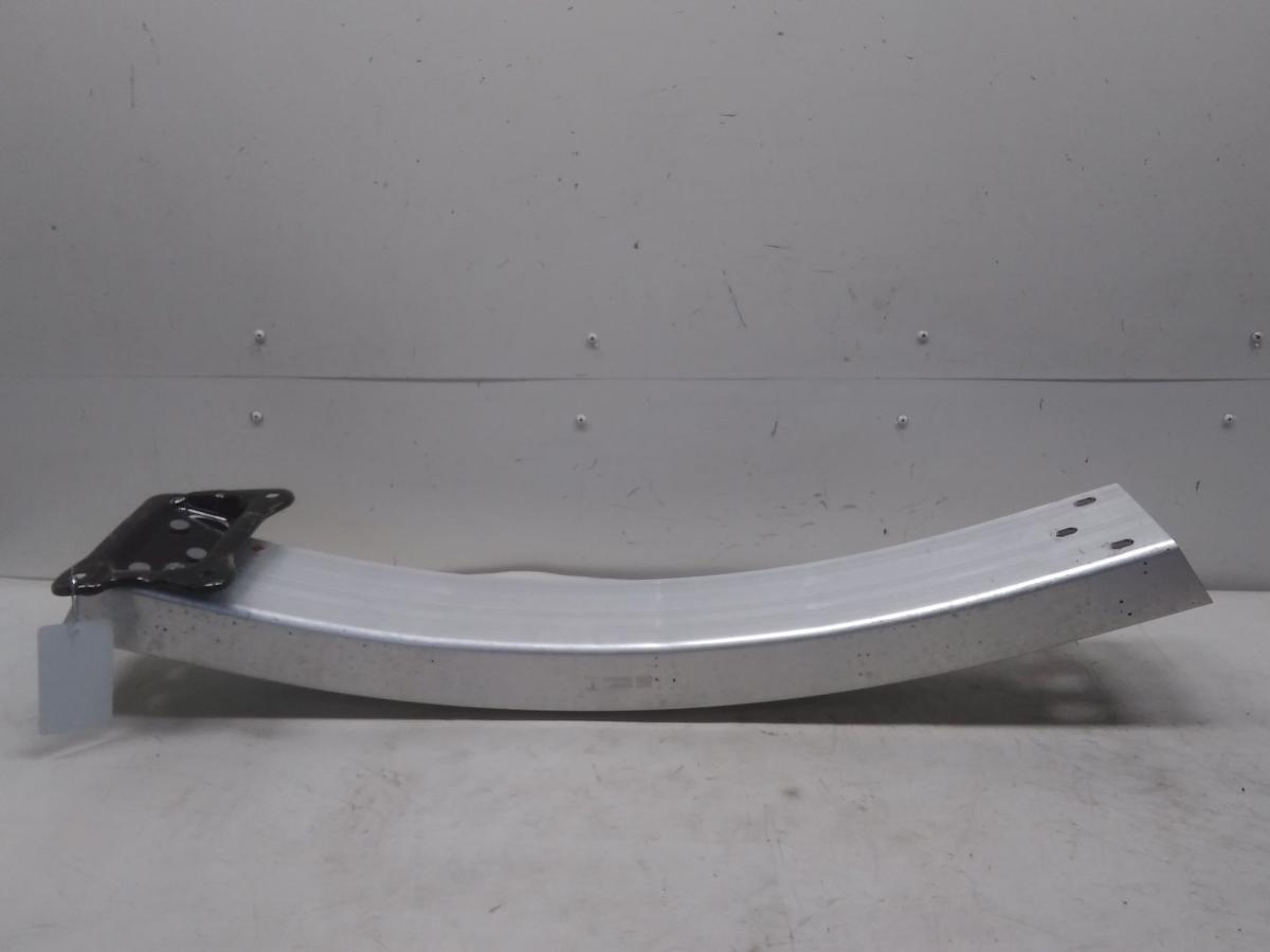 Tesla Model Y original Träger Verstärkung Stossfänger hinten 1487616-00-B BJ2022
