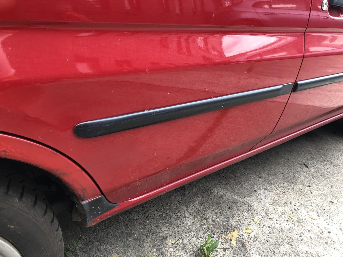 Mazda Demio DW T&uuml;r hinten rechts Fondt&uuml;r im Rohbau rot Autot&uuml;r