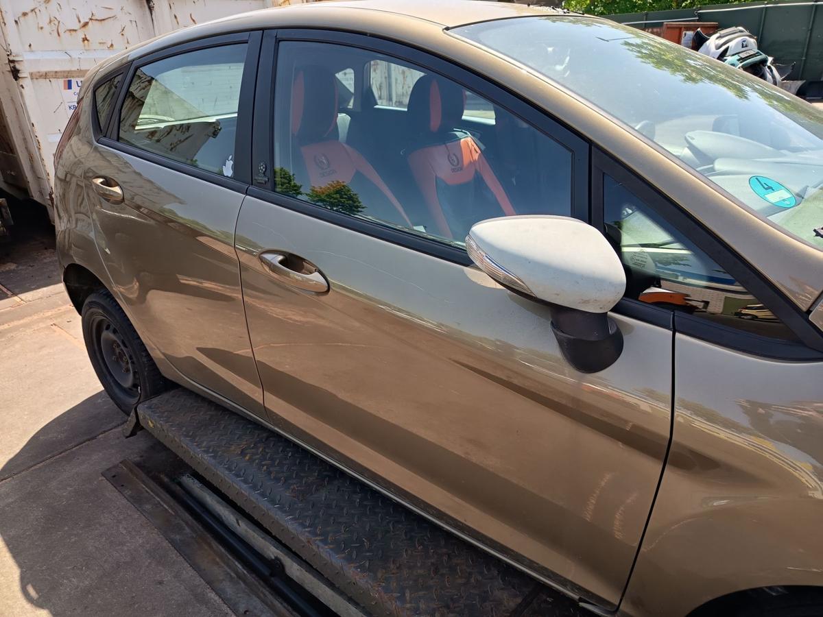 Ford Fiesta VI original T&uuml;r vorne rechts Castano-Braun Metallic Baujahr 2012