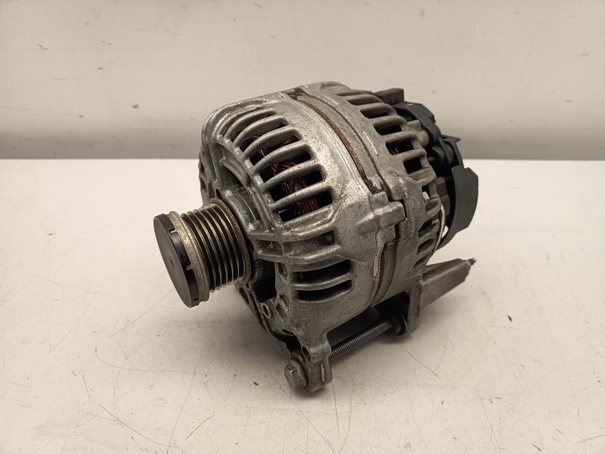 VW Golf Plus original Lichtmaschine Generator 1.4l 90kW Benzin 140A Bj 2009