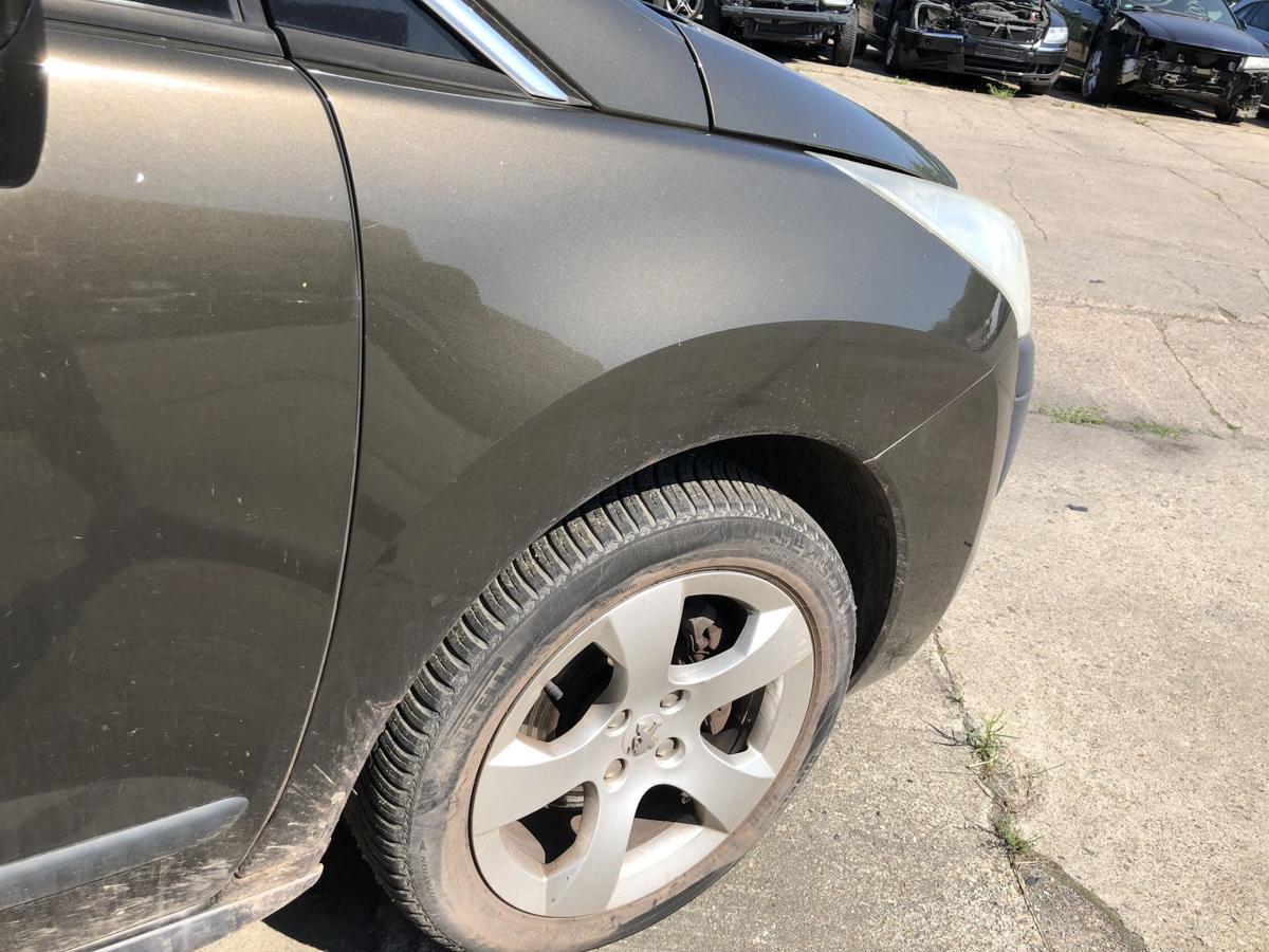 Peugeot 3008 I Typ 0U Kotflügel vorn rechts Beifahrerseite Plastik KDK Hickory