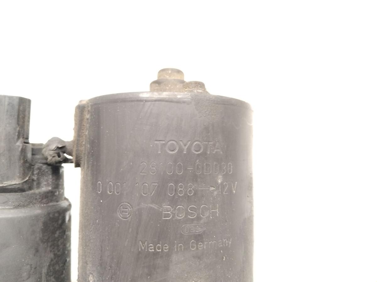 Toyota Avensis T22 original Anlasser Starter 000107088 BOSCH 1.8 95kw 1ZZ BJ2002
