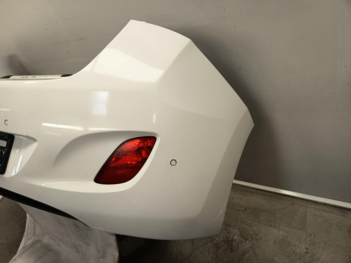 Hyundai i30 GD orig Stoßfänger Stoßstangen hinten mit PDC CREAMY WHITE Bj 2013