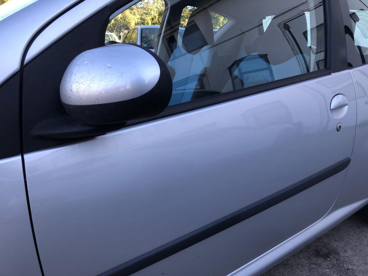 Peugeot 107 Typ P Tür vorn links Fahrertür Rohbau KTB Gris Gallium Autotür 3trg