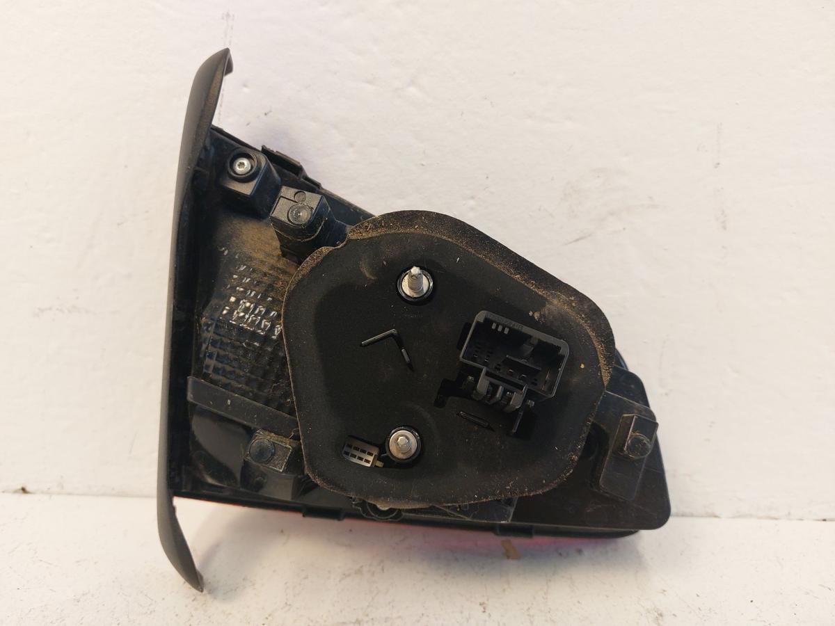 VW Passat 3G B8 Limo Rückleuchte rechts innen Heckklappe Heckleuchte Limo LED VW Passat 3G B8 Limo Rückleuchte rechts innen Heckklappe Heckleuchte Limo LED