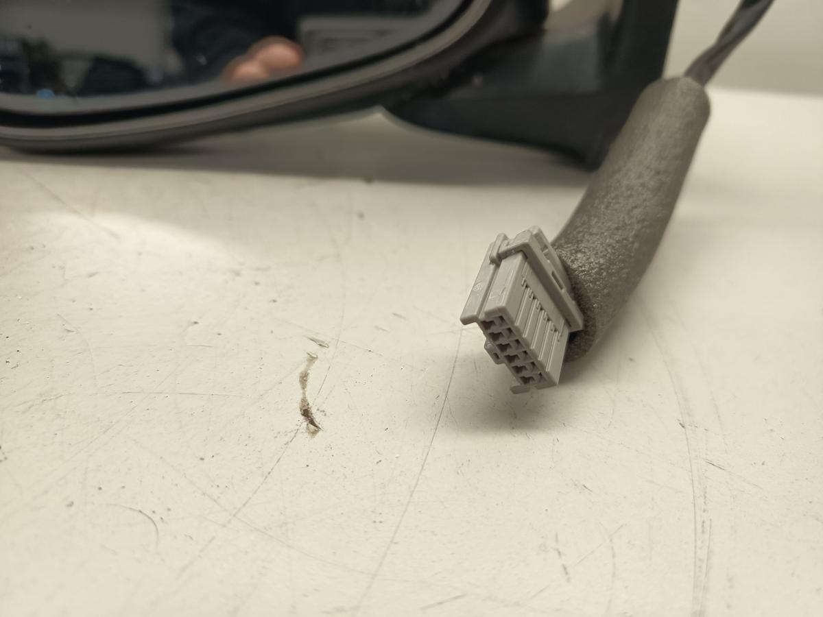 Nissan Almera Tino original Außenspiegel links elektrisch ! Mängel ! Bj2002