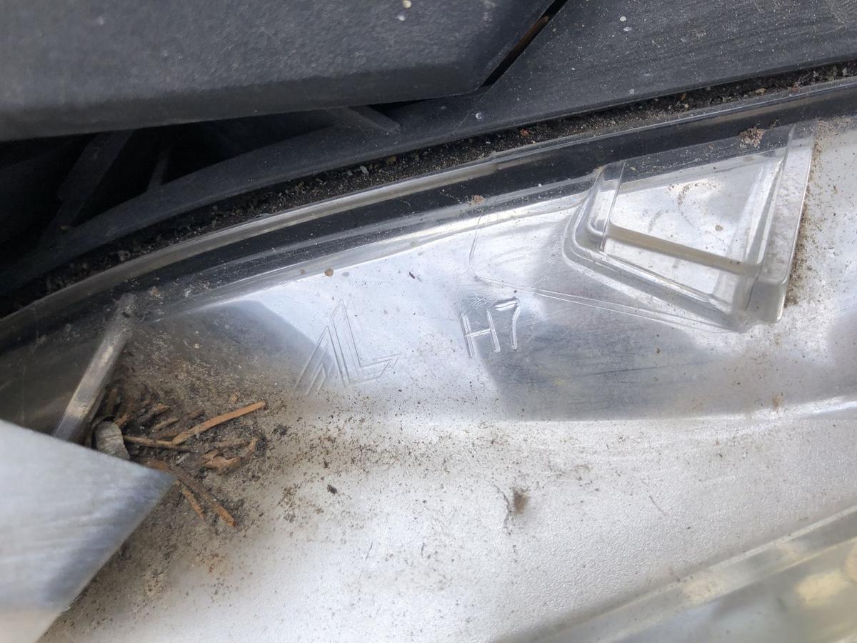 Mercedes B-Klasse W245 Scheinwerfer vorn links Hauptscheinwerfer Halogen Tr&uuml;b